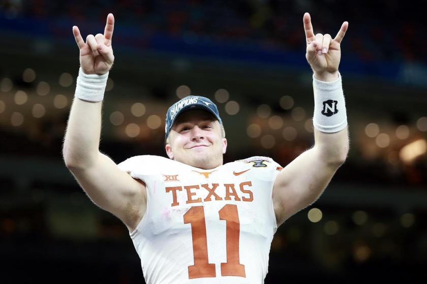 sam-ehlinger-texas-longhorns